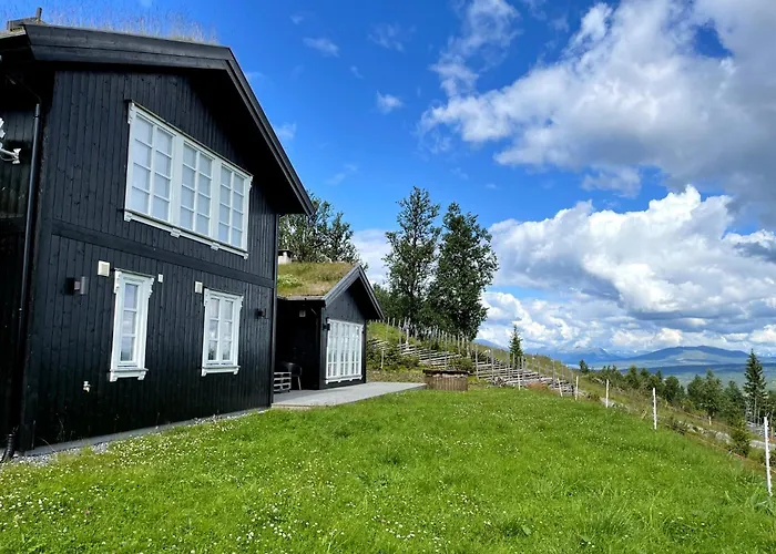 Torshaug 4 Bedroom Chalet